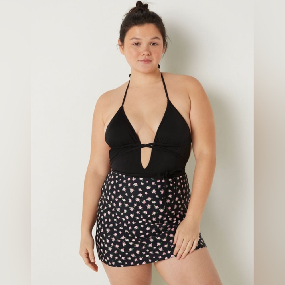 Victoria's Secret PINK Swim Cover-up Mini Skirt